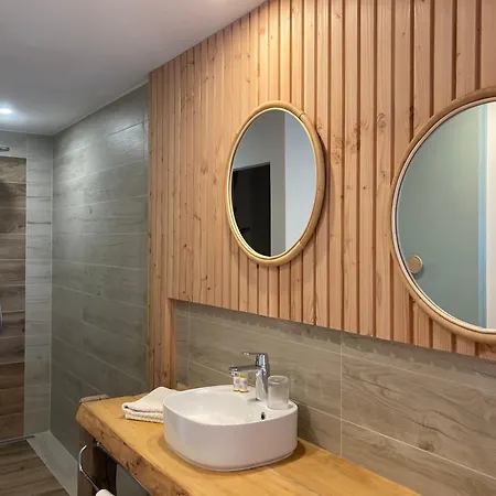 Casa Santa Giulia Гостевой дом 4*
